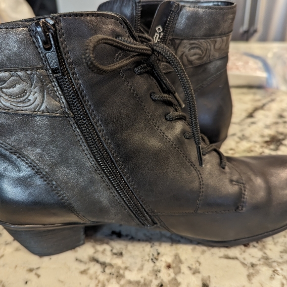 Remonte Booties - Picture 7 of 8